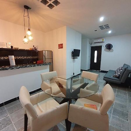 Frida Apartment Cancún Exterior foto